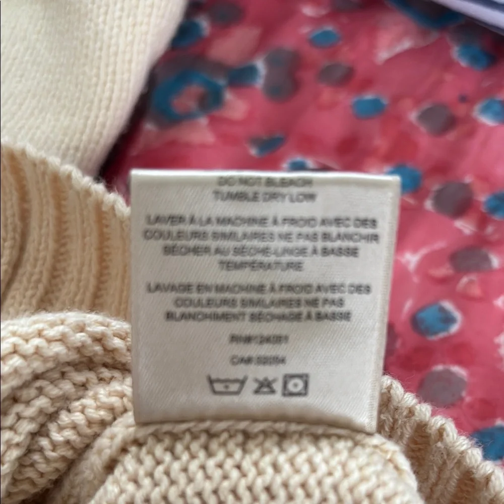 Cream Dog Print Sweater - Picture 7 of 10